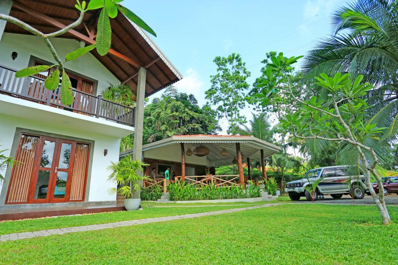 Villa Peacock Walahanduwa Exteriér fotografie