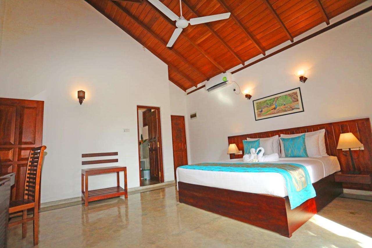Villa Peacock Walahanduwa Exteriér fotografie