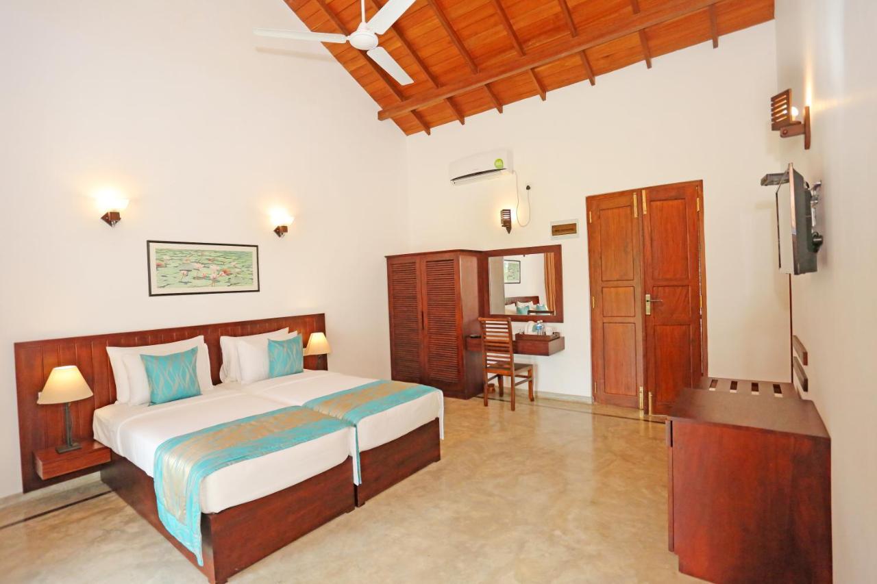 Villa Peacock Walahanduwa Exteriér fotografie