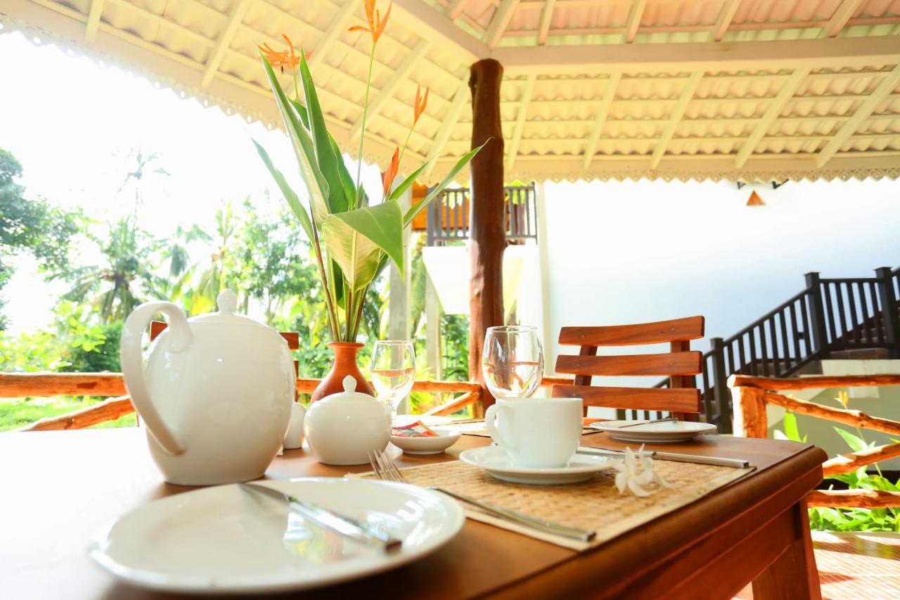 Villa Peacock Walahanduwa Exteriér fotografie