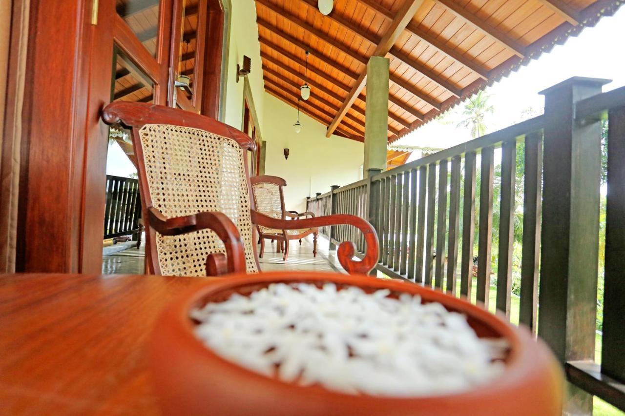 Villa Peacock Walahanduwa Exteriér fotografie